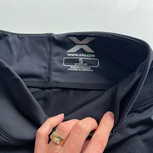 2XU Compression Capri - Picture 8 of 8